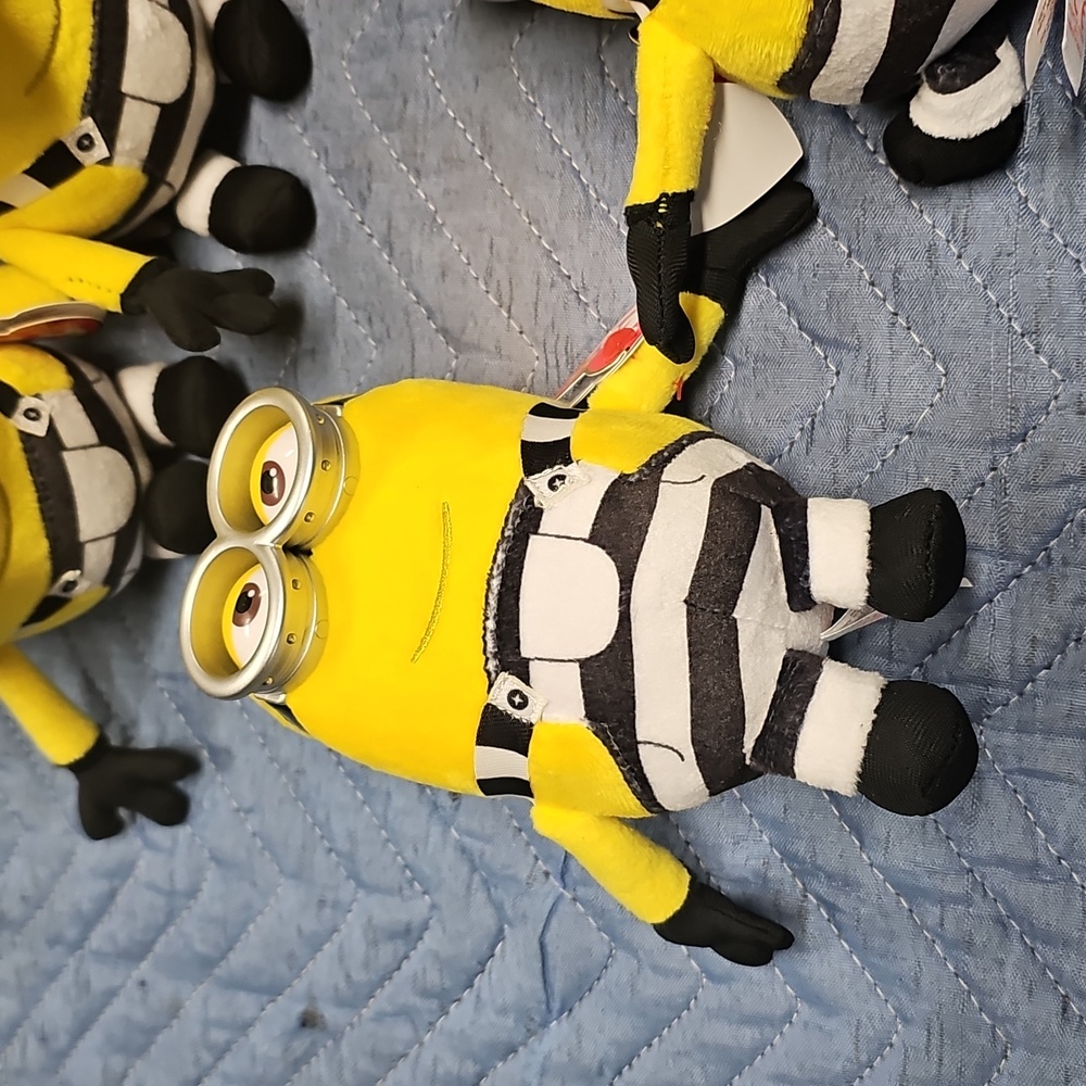 Ty Beanie Babies Despicable Me 3 Tom minion jail bird - Picture 8 of 8